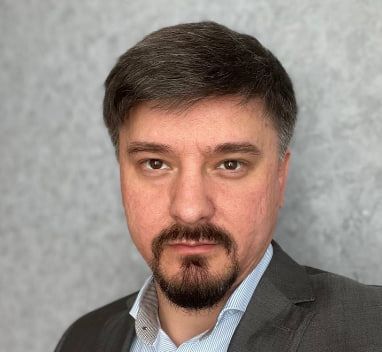 Виктор Назаров Виктор Назаров