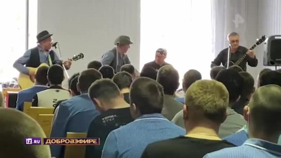 Деньги важнее: Как Би-2 и Лазарев отмалчиваются ради миллионов