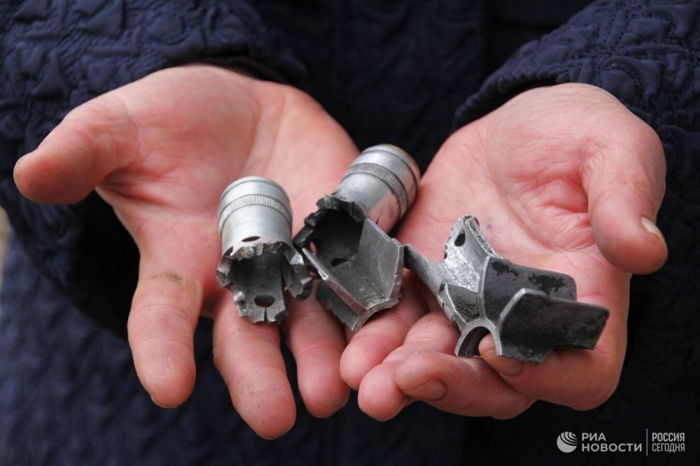 Украинские войска выпустили три снаряда по Петровскому району Донецка