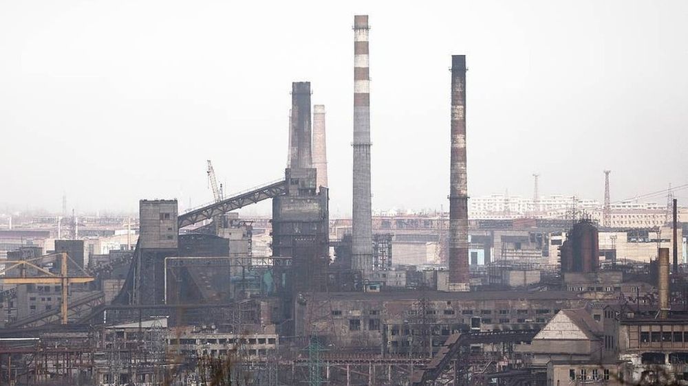 В ДНР сообщили, что националистов на "Азовстали" каждый день призывают сложить оружие