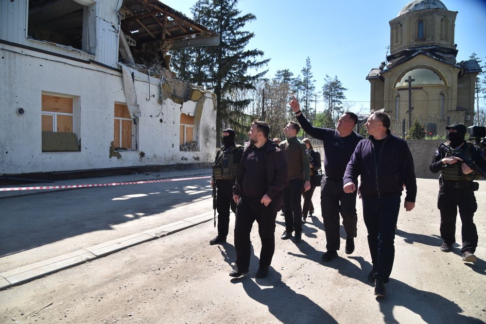 Денис Пушилин и Марат Хуснуллин оценили объем восстановительных работ в освобожденных городах на юге ДНР