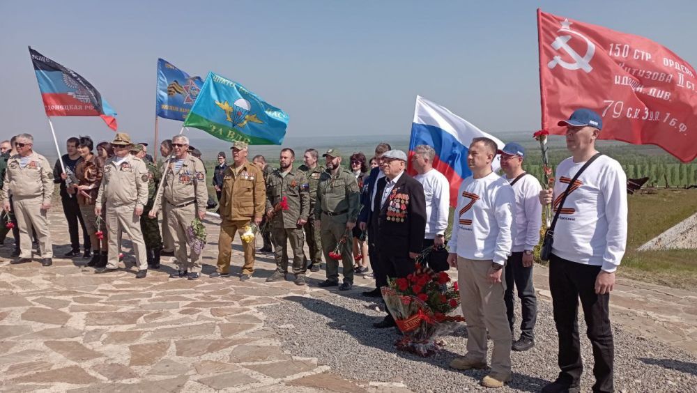 Депутаты поздравили ветеранов Великой Отечественной войны с Днём Победы (обновляется)