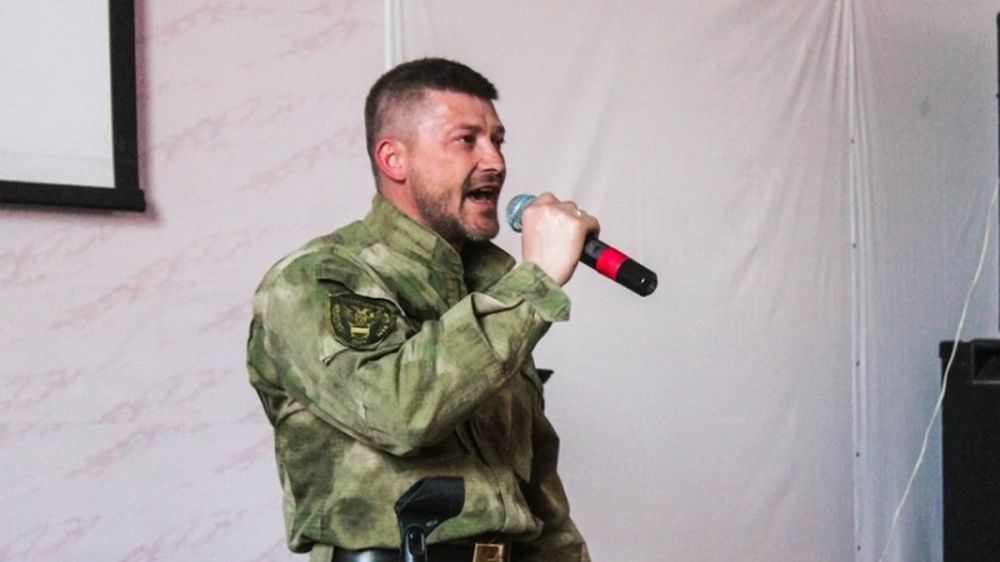 «Ополченец, офицер и автор-исполнитель»: В ДНР при выполнении боевой задачи погиб Сергей Лысенко