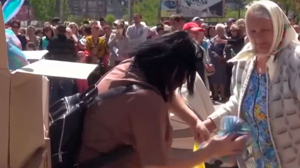 МО РФ: за сутки из ЛДНР и Украины эвакуировано более 19,5 тысячи человек