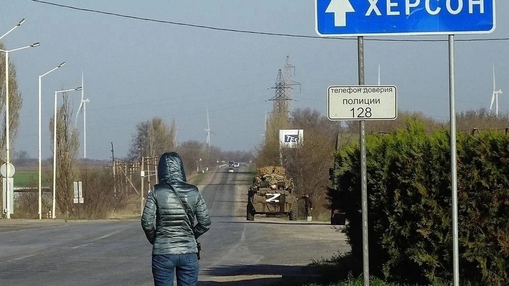 Открытие российских магазинов и налаживание новых поставок: что происходит на освобожденных территориях Украины