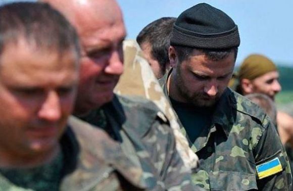 Мирошник: В Донбассе находится примерно 8000 пленных боевиков ВФУ