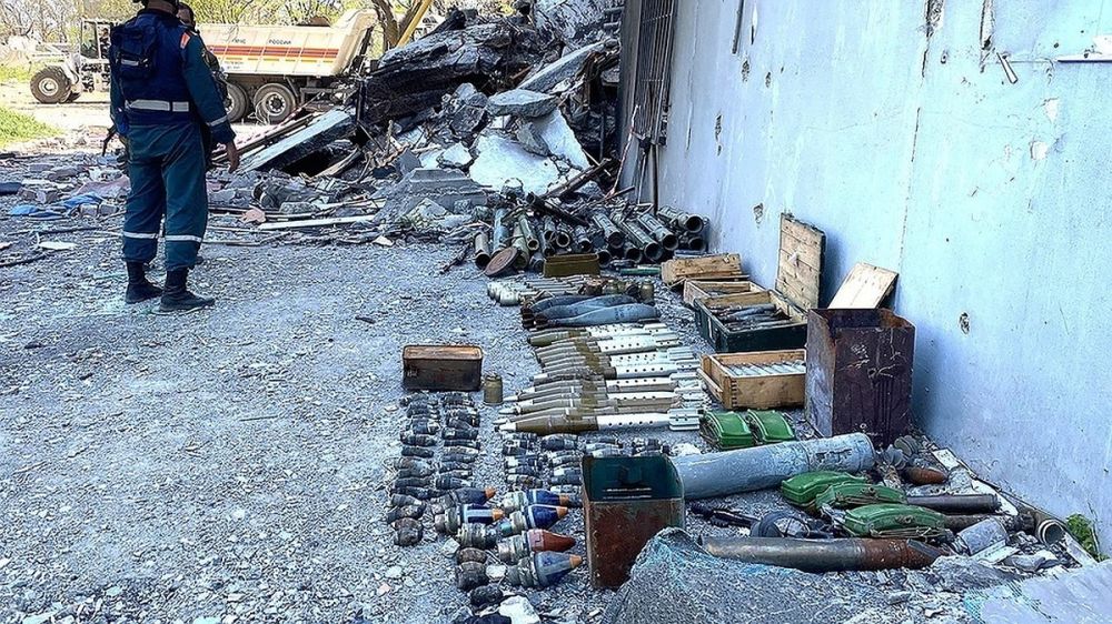 Власти ДНР не исключили, что остатки "Азова"* прячутся в Мариуполе