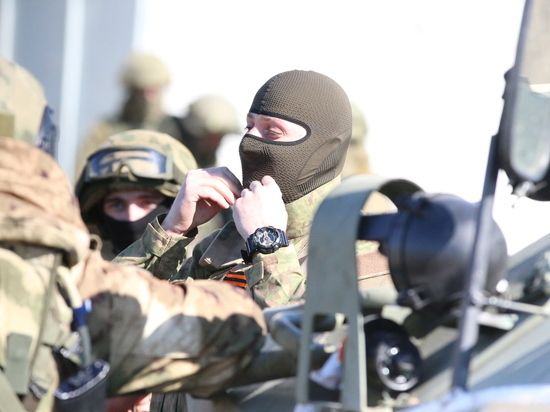 Российские войска установили контроль над крупнейшим в Украине НПЗ