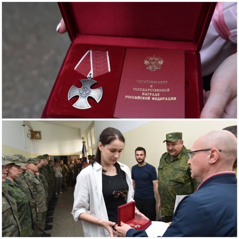 Легендарного комбата ДНР Арсена «Моторолу» Павлова наградили орденом Мужества посмертно