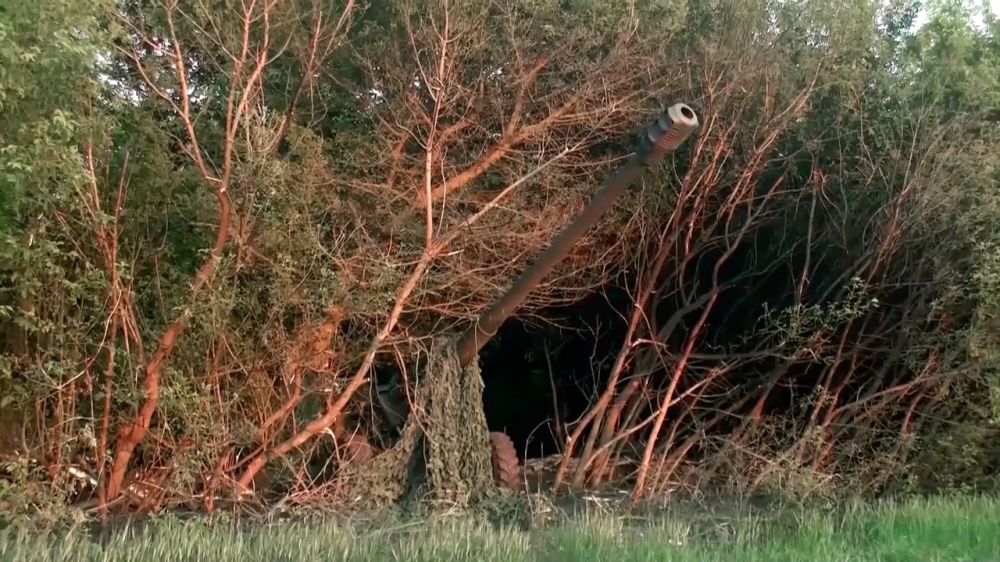 Минобороны РФ показало кадры работы артиллерии и инженерных подразделений НМ ДНР