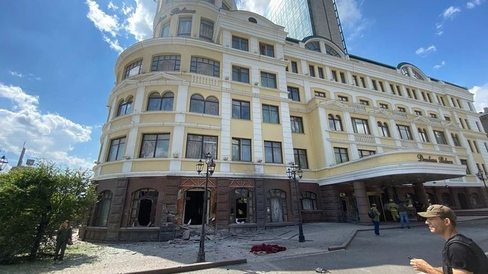 Пять человек погибли при обстреле центра Донецка украинскими войсками