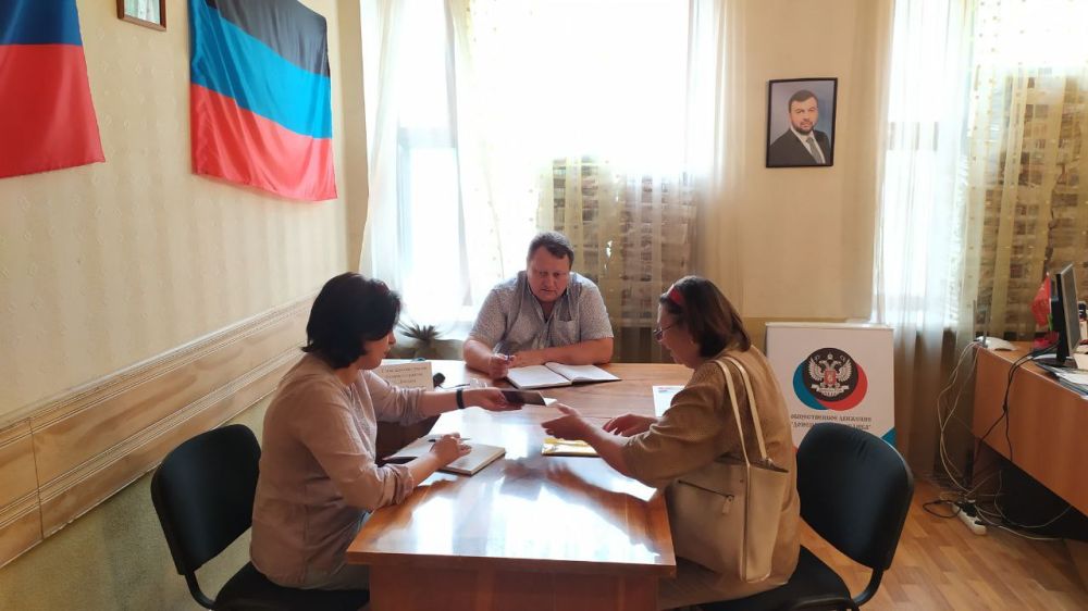 В общественной приемной Председателя Общественного Движения "Донецкая Республика" Д.В. Пушилина прошел прием граждан