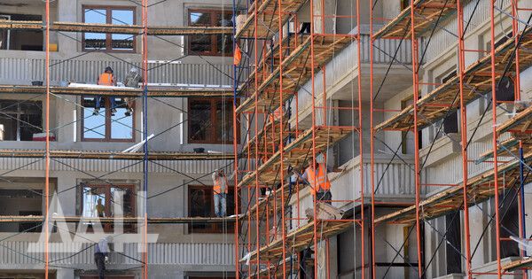 Почти 130 тыс. кв. метров нового жилья появится в Мариуполе в ближайший год