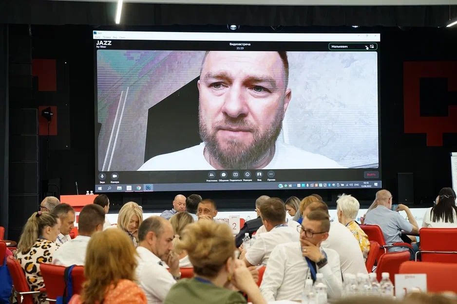 Сегодня на проектном семинаре ОП РФ в мастерской управления «Сенеж» участники форума задали много вопросов Александру Малькевичу, публикуем самые яркие из них: