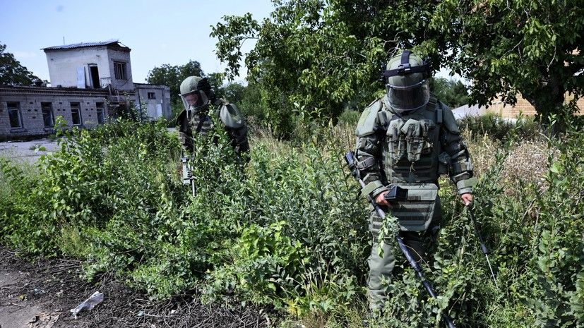 В ВС России сообщили о разминировании территории аэропорта Мариуполя более чем на 70%