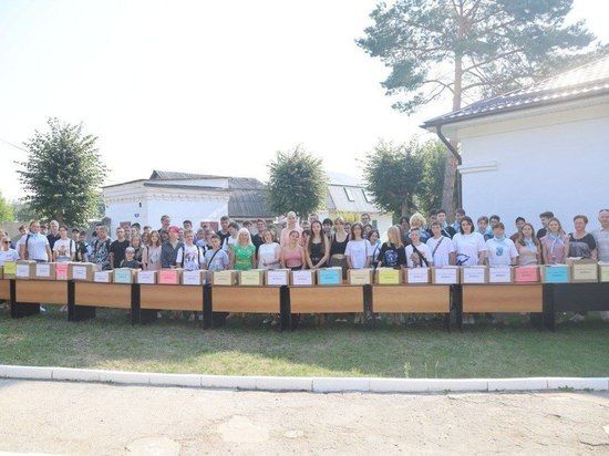 ����� 350 ���������� ����������� � ��������� � ������ ������� ���������