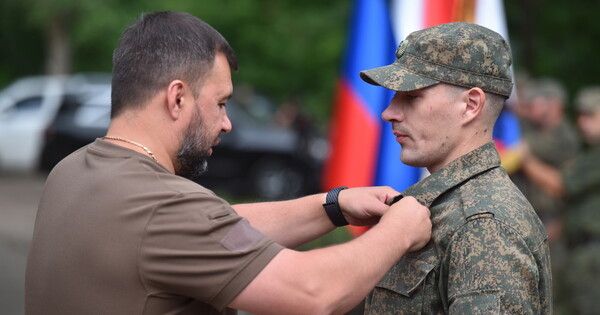 Пушилин наградил бойцов «Спарты» и поблагодарил их за верность идеалам Павлова и Жоги