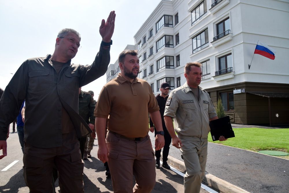 Новое слово в развитии Республики: Денис Пушилин и Тимур Иванов проинспектировали объекты строительства в Мариуполе
