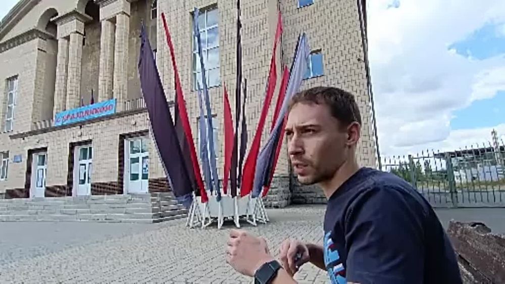 «Вы же могли остаться в Украине»