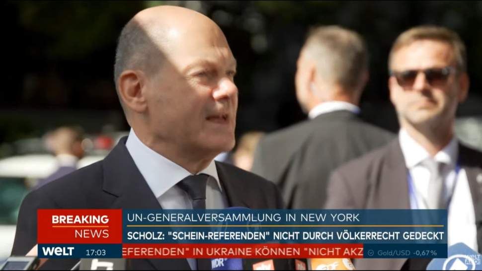 Макрон назвал провокацией организацию референдумов на территории Донбасса