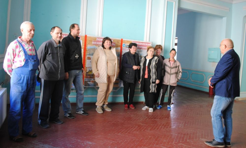 Встреча с трудовым коллективом в Петровском районе