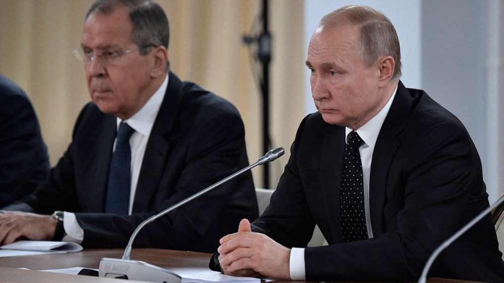 Путин назначил Лаврова своим представителем на ратификации договоров о новых регионах
