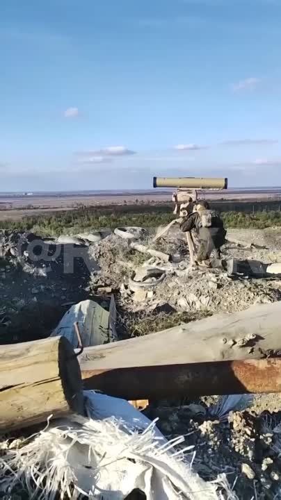 Борис Рожин: Один из эпизодов битвы за Марьинку под Донецком от лица мобильного расчета противотанкового управляемого комплекса «Корнет» 5 отдельной мотострелковой бригады ДНР