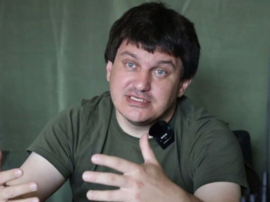 Командир ДНР "Абхаз": оружие для ВСУ завозится на гражданских поездах из Польши