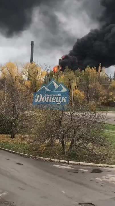 Борис Рожин: Пожар после нового прилета в Шахтерске