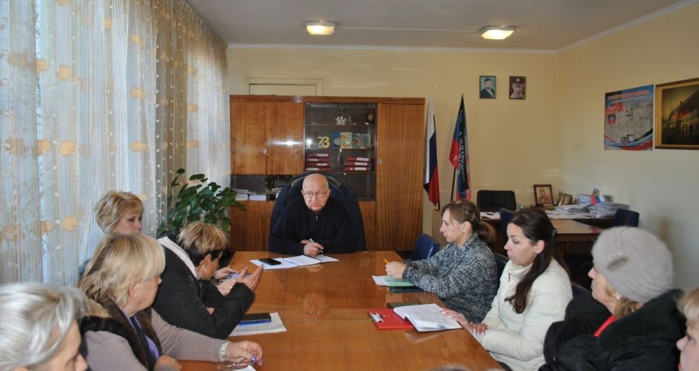 Наталья Бегуненко: Совещание с инспекторами отдела по общим и организационным вопросам в Петровском районе