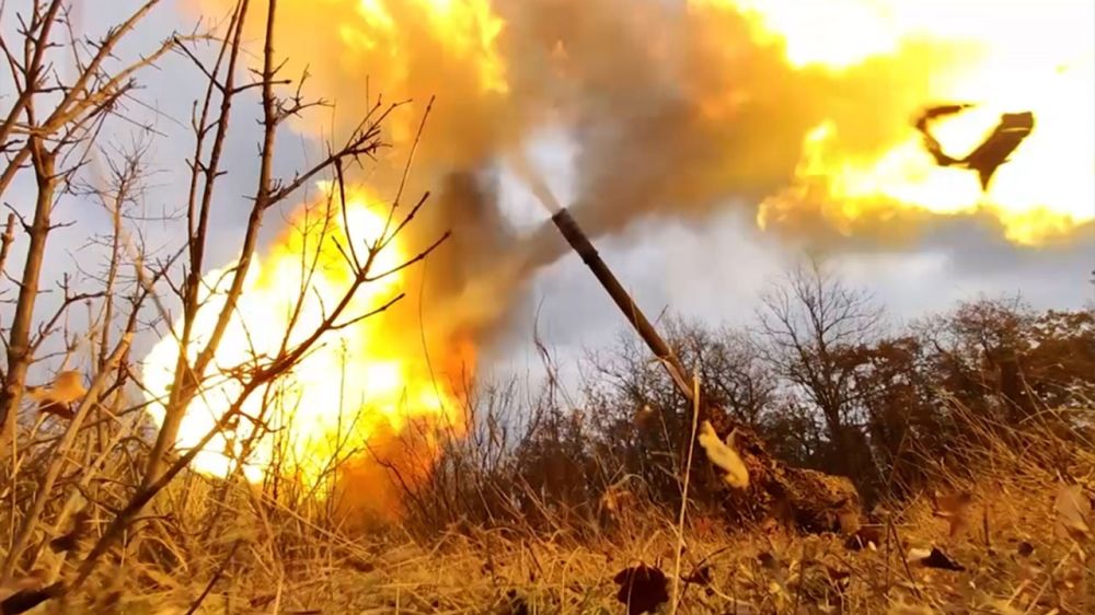 Контрбатарейная борьба: кадры боевой работы орудий «Гиацинт-Б» в зоне СВО