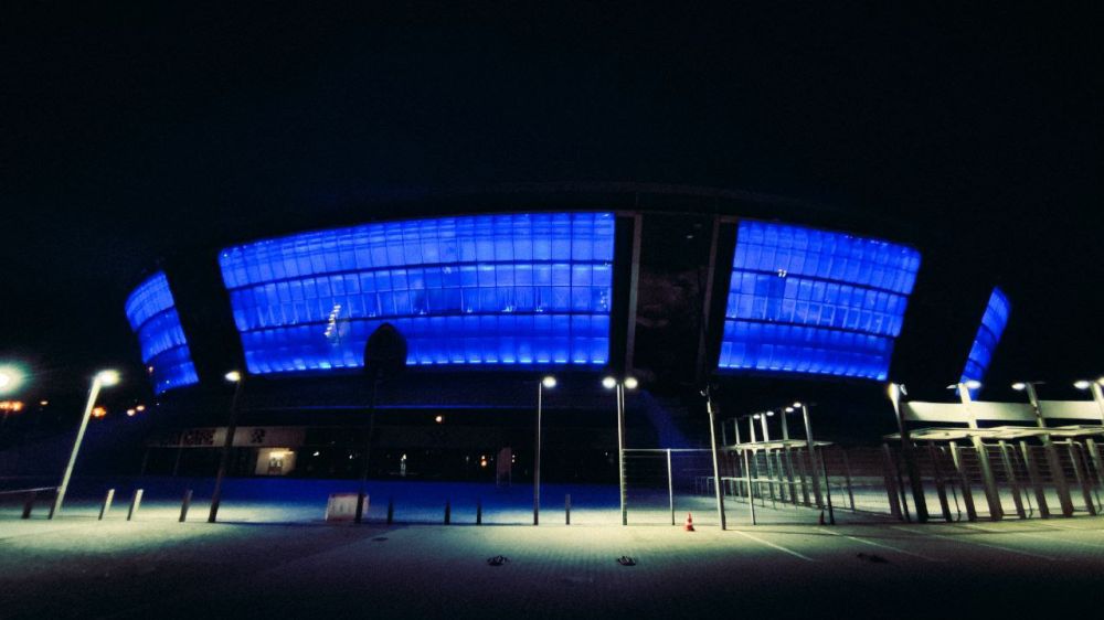 Денис Григорюк: Доброй ночи, Донецк! Доброй ночи, Донбасс!