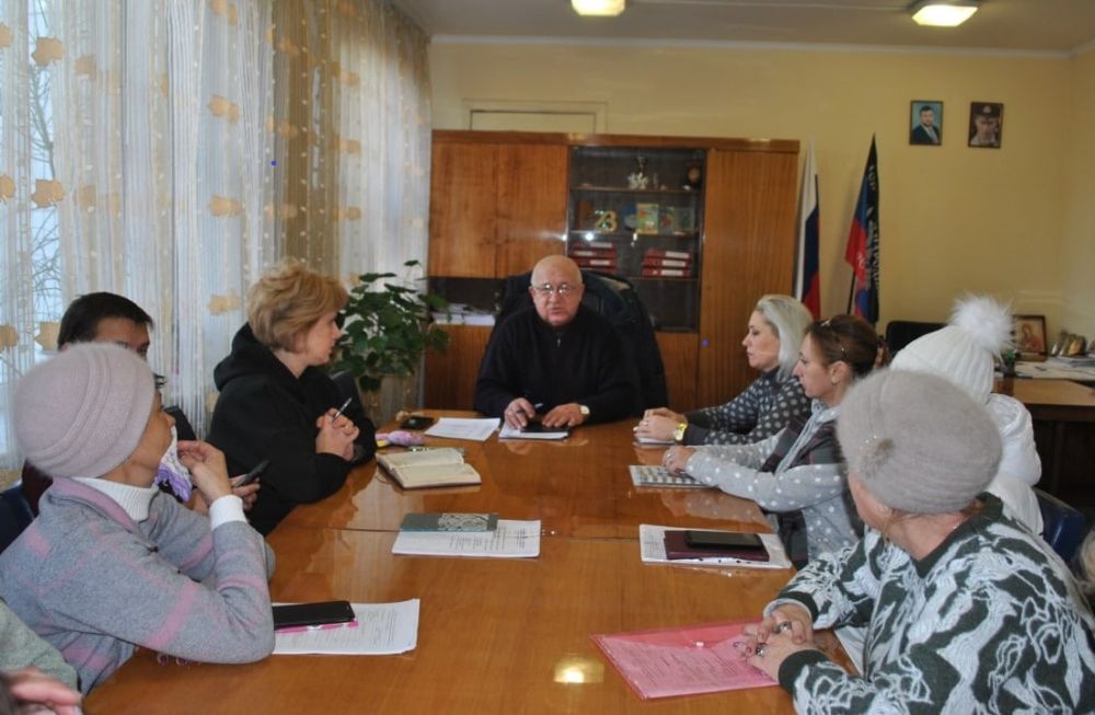 Наталья Бегуненко: Совещание с инспекторами отдела по общим и организационным вопросам в Петровском районе
