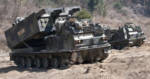������ ���� �������� ������ ��������� ����� � �������� ��� HIMARS � �������� ����� ��������� MLRS