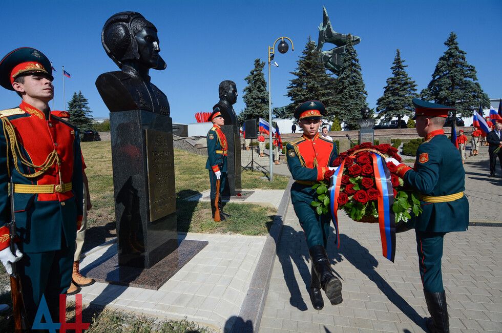 Герои Донбасса навеки вписаны в историю России, заявил Пушилин