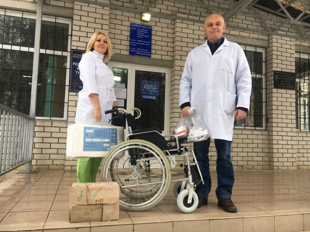 Василий Ткачук: Члены Общественного Движения "Донецкая Республика", коллективы предприятий, учреждений...