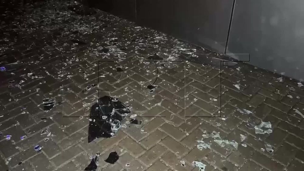 ���� ���������: ������. �� �������� ������ ������� ������ ���� �������, ������ � �������� ����� � �� ���������� � ������