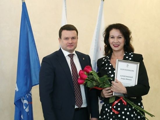 Жительница Надыма отправила одежду людям из Донбасса и получила благодарность от Медведева