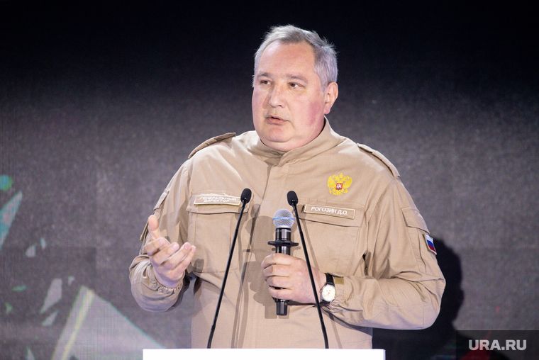 В Госдуме упрекнули получившего ранение Рогозина в потере бдительности