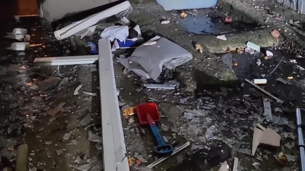 Борис Рожин: Последствия вечернего обстрела Донецка из РСЗО