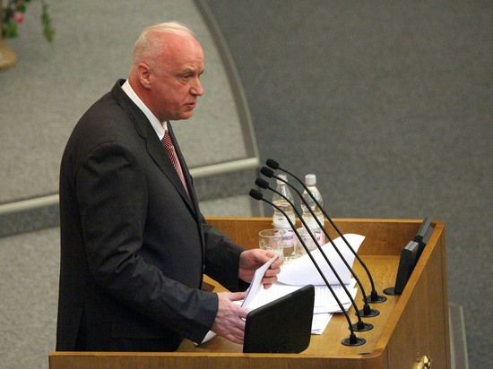 Бастрыкин на "Елке желаний" исполнил новогодние мечты трех детей