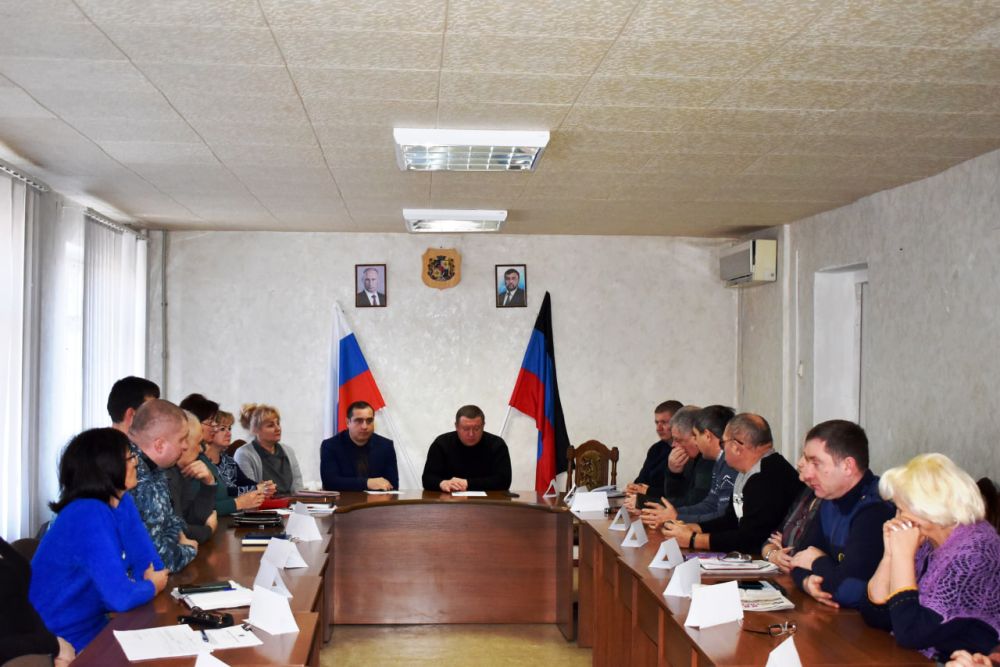 Полицейские приняли участие в совещании c руководством города Кировское