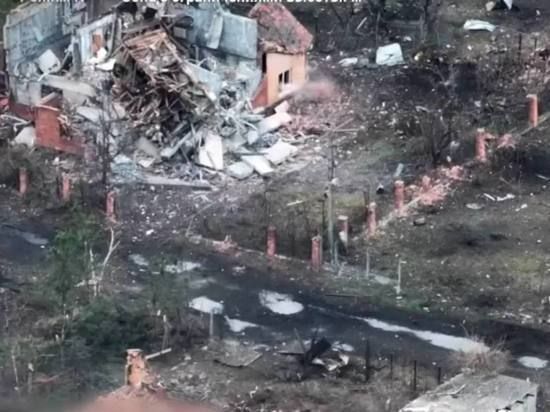  :  &quot;&quot;   &quot;  &quot;