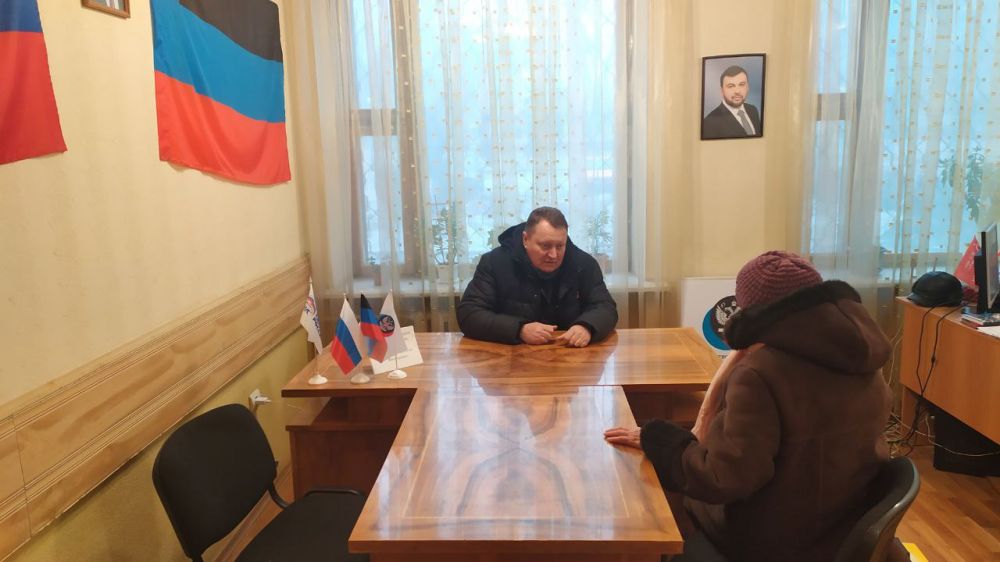 В общественной приемной Председателя Общественного Движения "Донецкая Республика" Д.В. Пушилина прошел прием граждан
