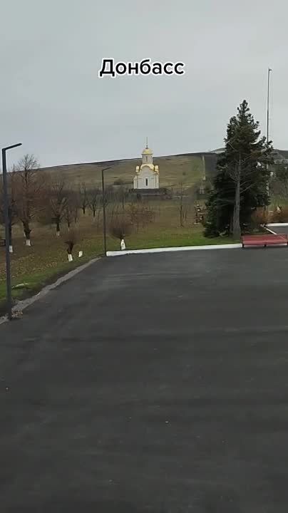 Чингис Дамбиев: Проход пары штурмовиков Су-25 ВКС России на предельно малых высотах на Донецком направлении