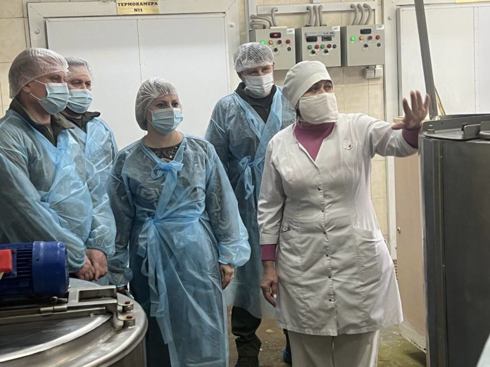 Артем Крамаренко: Вместе с главой администрации г. Макеевки Владиславом Ключаровым и Министром образования и науки Донецкой...