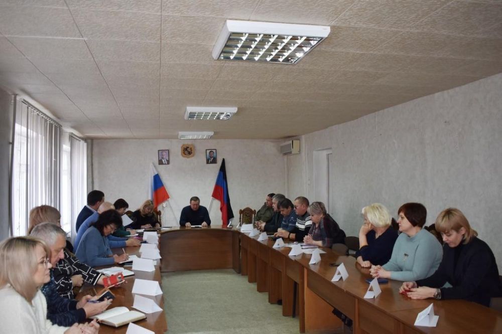 Правоохранители приняли участие в совещании с представителями администрации города Кировское