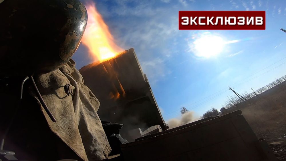 Артиллеристы ВС РФ огнем «Града» уничтожили украинскую пусковую установку образца НАТО