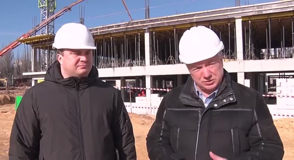 Вице–премьер РФ Марат Хуснуллин осмотрел ряд объектов восстановления в ДНР