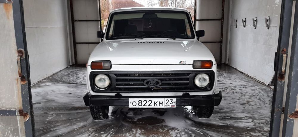 ������ ���� 2121 1993 �.�. ���/������